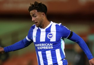 «Ο δικός μας Μέσι»: Ενθουσιασμός στον κόσμο της Μπράιτον για τον Κωστούλα (pics)