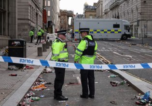 Καταδικάστηκε σε 21 χρόνια φυλάκιση ο δράστης που χτύπησε οπαδούς της Λίβερπουλ με το αυτοκίνητό του [βίντεο]