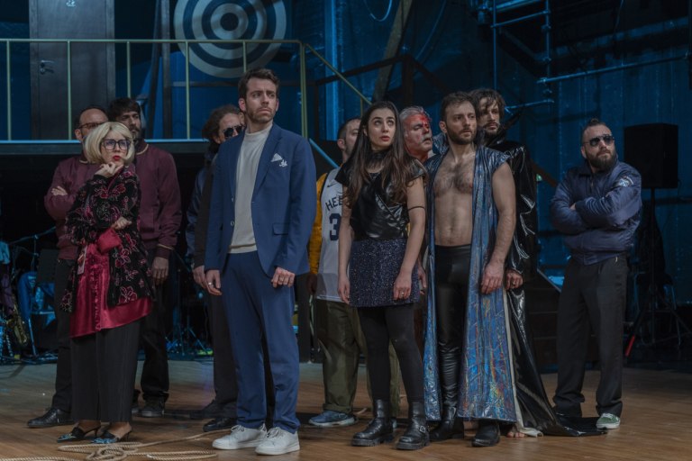 Τελευταία ευκαιρία για να δείτε τις παραστάσεις: Merde!, H μέρα της φούστας, Τα σκυλιά, Οι ερωτευμένοι, Ευγένιος και Ράφτης Κυριών