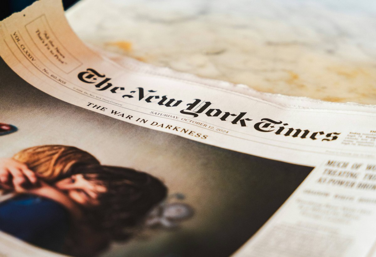 New York Times: Μηνύουν το Πεντάγωνο για τους περιορισμούς στα ΜΜΕ που επέβαλε ο Χέγκσεθ