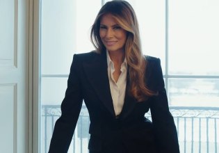 Μελάνια Τραμπ: Πρώτο τρέιλερ για το ντοκιμαντέρ των 40 εκατ με τις ευλογίες του Τζεφ Μπέζος – «Πάμε ξανά»