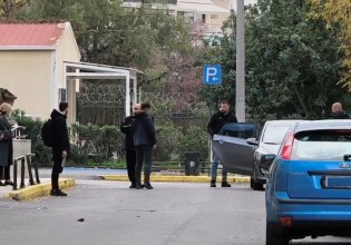 Ελένη Παπαδοπούλου: Στην Ευελπίδων ο γιος της που συνελήφθη για τη δολοφονία της – Όταν έλεγε ότι «ήταν ατύχημα από τσιγάρο»