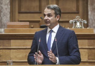 Σε εξέλιξη η συνεδρίαση της ΚΟ της ΝΔ – Ομιλία Μητσοτάκη