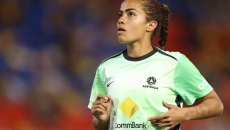 Τρομερή καταγγελία από πρώην παίκτρια της Μονπελιέ: «Όταν έφυγα, αντί για ανθοδέσμη μού έδωσαν μπανάνες»