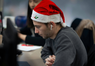 Εργασιακά δικαιώματα στην Ευρώπη: Ποιες χώρες έχουν τις περισσότερες αργίες τα Χριστούγεννα