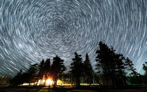 Άκρως Ζωδιακό: Τα Do’s και τα Don’ts του μήνα [Ιανουάριος 2026]