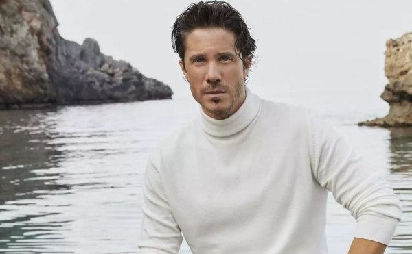 Νίκος Γρίτσης: H ιστορία πίσω από το τραγούδι του Νίκου Οικονομόπουλου «Έκπτωτος Άγγελος»