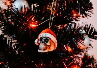 Τα τέρατα των Χριστουγέννων: Οι πιο τρομακτικές παραδόσεις απ’ όλο τον κόσμο