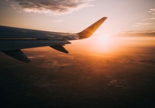 Έχετε παλιά ταυτότητα; Προσοχή, δεν θα μπορείτε να ταξιδέψετε το καλοκαίρι