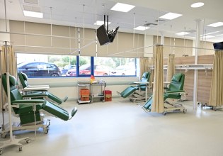 Το ΕΣΥ σε οριακό σημείο αντοχής – Τι οδήγησε στην αποδυνάμωση του δημόσιου συστήματος υγείας