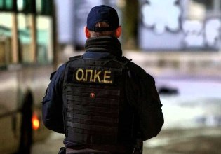 Ίλιον: Συνελήφθη αστυνομικός μετά την καταγγελία για βία σε 13χρονο μαθητή που αποκάλυψε το in