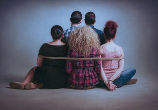 «Στο Παρά Πέντε – 20 Χρόνια Μετά»: Το επετειακό επεισόδιο έρχεται στο MEGA