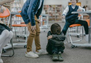 Σχεδόν διπλάσιες οι δαπάνες για ψυχικές παθήσεις των παιδιών σε μια δεκαετία