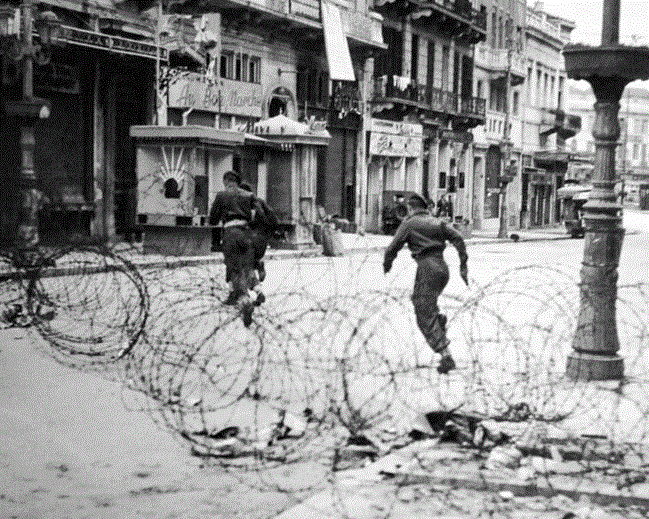 Δεκεμβριανά: Ο παλιανθρωπισμός στην επιφάνεια