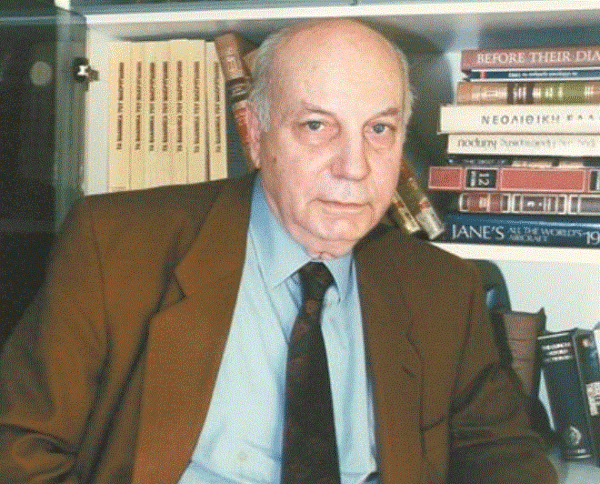 Μάριος Πλωρίτης: Μιλούσε ακόμη και με τη σιωπή του, ακόμη και με το βλέμμα του