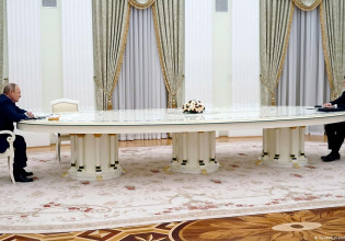 Ουκρανία: Γιατί ο Μακρόν θέλει να δει τον Πούτιν – Σε ποιους στέλνει μήνυμα