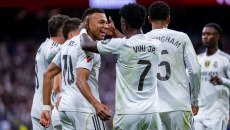 Η Ρεάλ Μαδρίτης γράφει ιστορία με τη φανέλα της