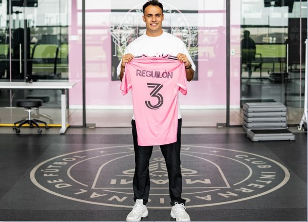 Η πρωταθλήτρια του MLS, Ίντερ Μαϊάμι του Μέσι, ανακοίνωσε την απόκτηση του Σέρχιο Ρεγκιλόν