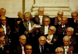 Ζακλίν ντε Ρομιγύ: Είναι λάθος να θεωρείς κατάλληλο για την εκπαίδευση μόνον ό,τι είναι χρηστικό