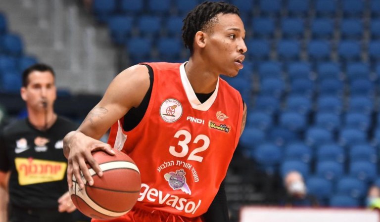 Ο Πανιώνιος προχώρησε σε μεταγραφή: Ανακοίνωσε τον Τόμασον