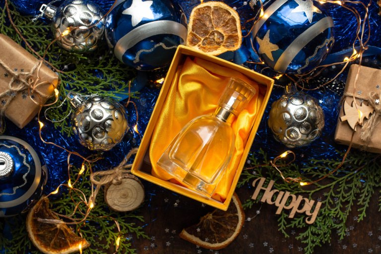 Δώρα με άρωμα… γιορτών για όσους αγαπάς