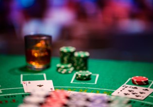 «Αποζημιώσεις σε όλους πλην του Σπύρου Μαρτίκα» – Τι λέει ο αρχηγός της συμμορίας με την απάτη του καζίνο