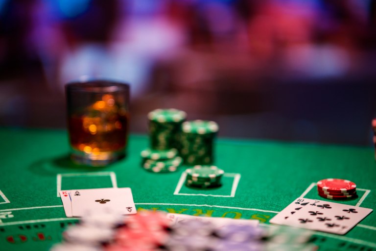 «Αποζημιώσεις σε όλους πλην του Σπύρου Μαρτίκα» – Τι λέει ο αρχηγός της συμμορίας με την απάτη του καζίνο