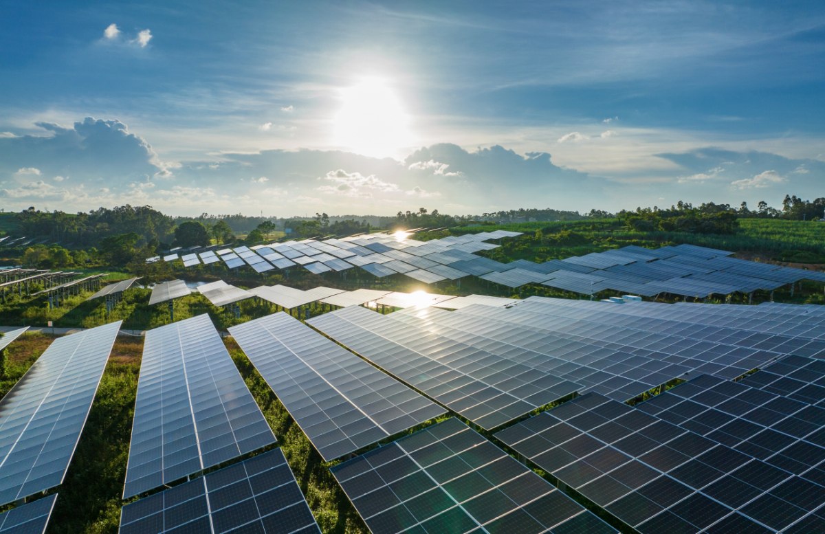 Μεγαλύτερο από ποτέ το πλεόνασμα πράσινης ενέργειας στην Ελλάδα – Εκατοντάδες γιγαβατώρες στα σκουπίδια