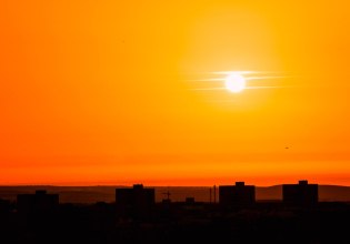 Copernicus: Το 2025 αναμένεται να είναι το δεύτερο θερμότερο έτος που καταγράφτηκε ποτέ