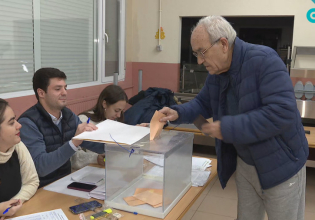 Ισπανία: Πολύ βαριά ήττα των σοσιαλιστών και άνοδος της ακροδεξιάς σε περιφερειακές εκλογές