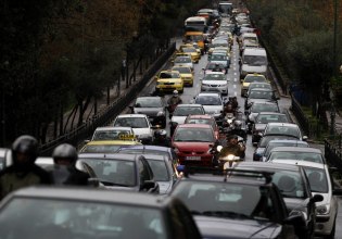 Πώς θα πληρώσετε τα τέλη κυκλοφορίας – Οι παγίδες, η προθεσμία και τα πρόστιμα