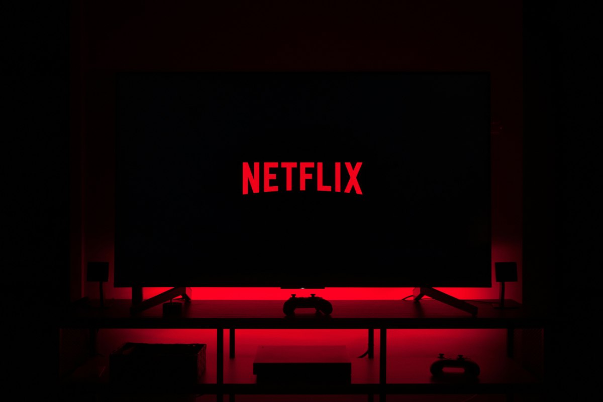 Το email της Netflix στους συνδρομητές της για την εξαγορά της Warner Bros