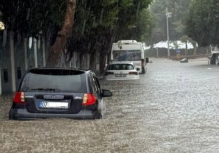 Πλημμύρες και κατολισθήσεις στην Τουρκία