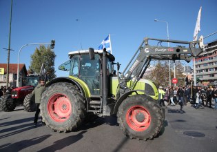 Δημοσκόπηση: «Πληγώνουν» την κυβέρνηση οι κινητοποιήσεις των αγροτών – «Κομμένοι» δρόμοι, «κομμένα» ποσοστά