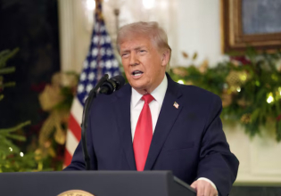 Νιγηρία: Ο Τραμπ προειδοποιεί και για άλλους βομβαρδισμούς αν δεν σταματήσει η «σφαγή χριστιανών»