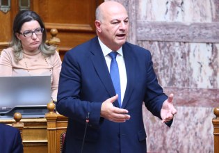 Βουλή: Έκκληση Τσιάρα στους αγρότες να αναθεωρήσουν τη στάση τους – «Πυρά» της αντιπολίτευσης