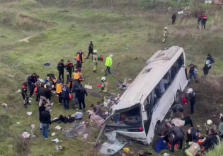 Τουρκία: Λεωφορείο έπεσε σε χαράδρα – Τρεις νεκροί και 10 τραυματίες