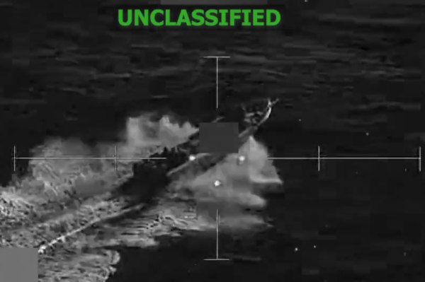 Ειρηνικός: Νέα δολοφονική επιδρομή των ΗΠΑ εναντίον ταχύπλοου