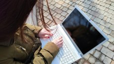 Κρήτη: Μαρτύριο για 15χρονη – 28χρονος δημοσίευσε στο Διαδίκτυο γυμνές φωτογραφίες