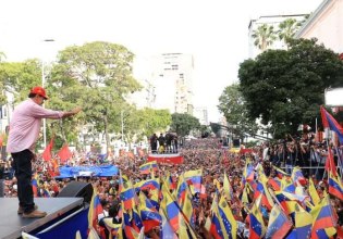Βενεζουέλα: Διαδηλώνουν ενάντια στις απειλές των ΗΠΑ