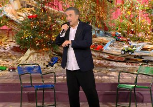 Το ιδιαίτερο μήνυμα του Λάκη Λαζόπουλου για το 2026 – Η σημαντική απορία, οι ευχές και το… επικό σαρδάμ