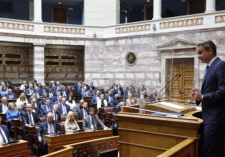 Η οργή των «γαλάζιων» βουλευτών επισφραγίζει μια παρατεταμένη εσωκομματική κρίση – «Μάλωμα» από Μαξίμου στους αντιδρώντες