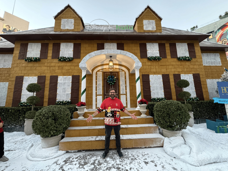 Μόνος στο Σπίτι: Ρεκόρ για το επετειακό γιγαντιαίο σπίτι από τζίντζερμπρεντ των ΜακΆλιστερ