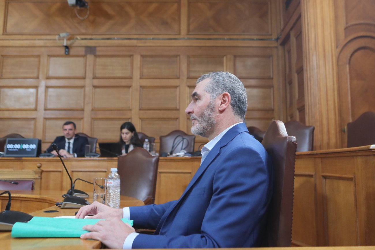 Πηγές ΠΑΣΟΚ: Κατέρρευσε η προσπάθεια της ΝΔ να συνδέσει τον Μανόλη Χνάρη με το σκάνδαλο του ΟΠΕΚΕΠΕ