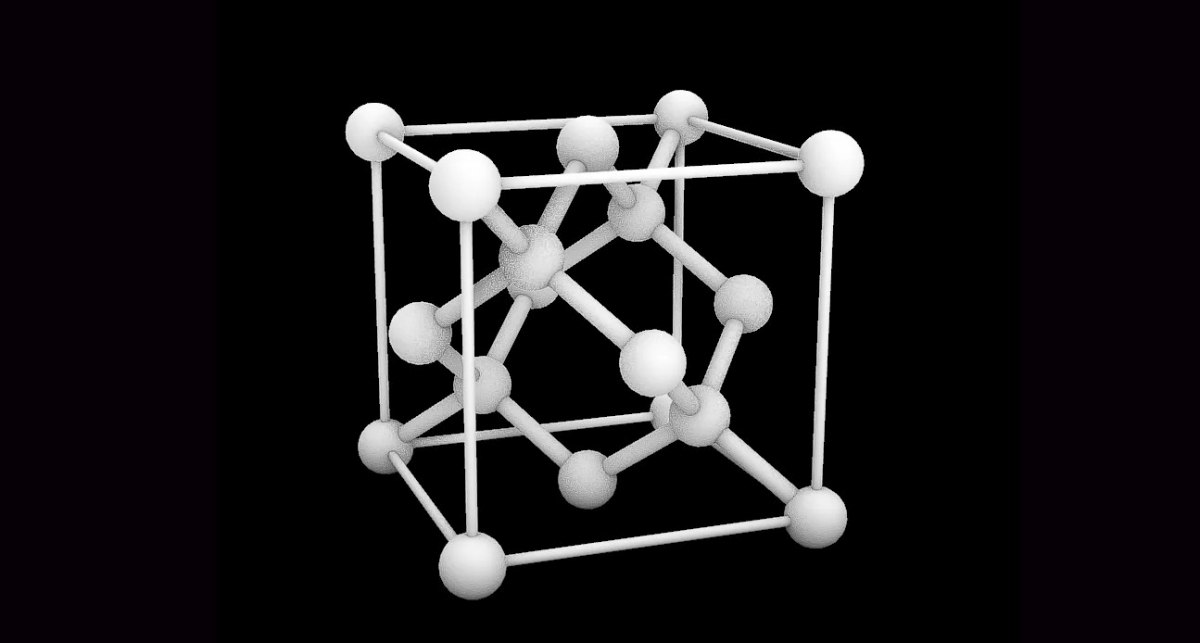 Ο κρύσταλλος των διαμαντιών αποτελείται από επαναλαμβανόμενες μονάδες των 18 ατόμων που διατάσσονται σε κυβικό σχήμα