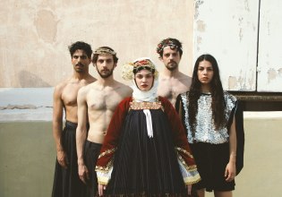 «Ο Μαγεμένος Βοσκός»: Για λίγες παραστάσεις στο bijoux de kant HOOD art space