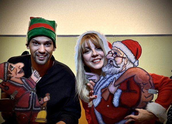 «Καραγκιόζη… Χάσαμε τον Αϊ Βασίλη!»: Με τη Ματίνα Νικολάου στο θέατρο Σκιών του Π. Χατζηαναγνώστου