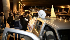 Κρήτη: Στους δρόμους οι αγρότες του Ηρακλείου – «Αν δεν δώσουν λύσεις δεν γυρίζουμε σπίτια μας»