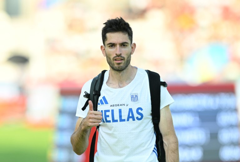 Μίλτος Τεντόγλου: «Δεν μου παίρνει κανείς δώρο τα Χριστούγεννα»