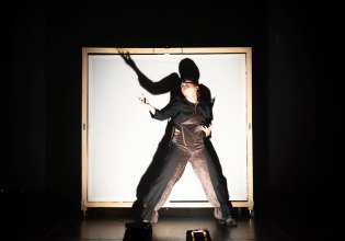 Η «Αφηγήτρια ταινιών» επιστρέφει στον Κάτω Χώρο του Θεάτρου του Νέου Κόσμου